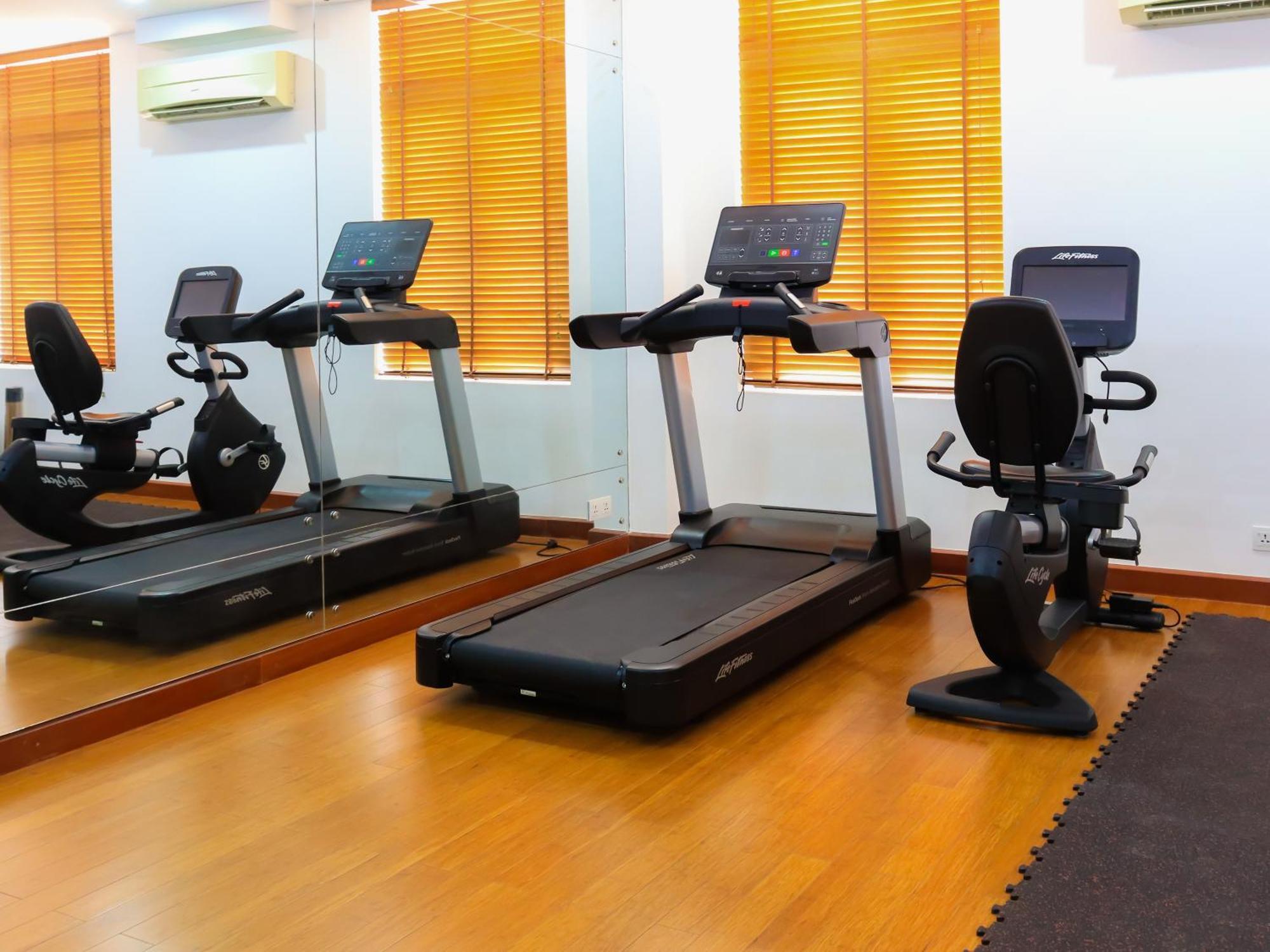 Jaya Suites Hotel بنوم بنه المظهر الخارجي الصورة