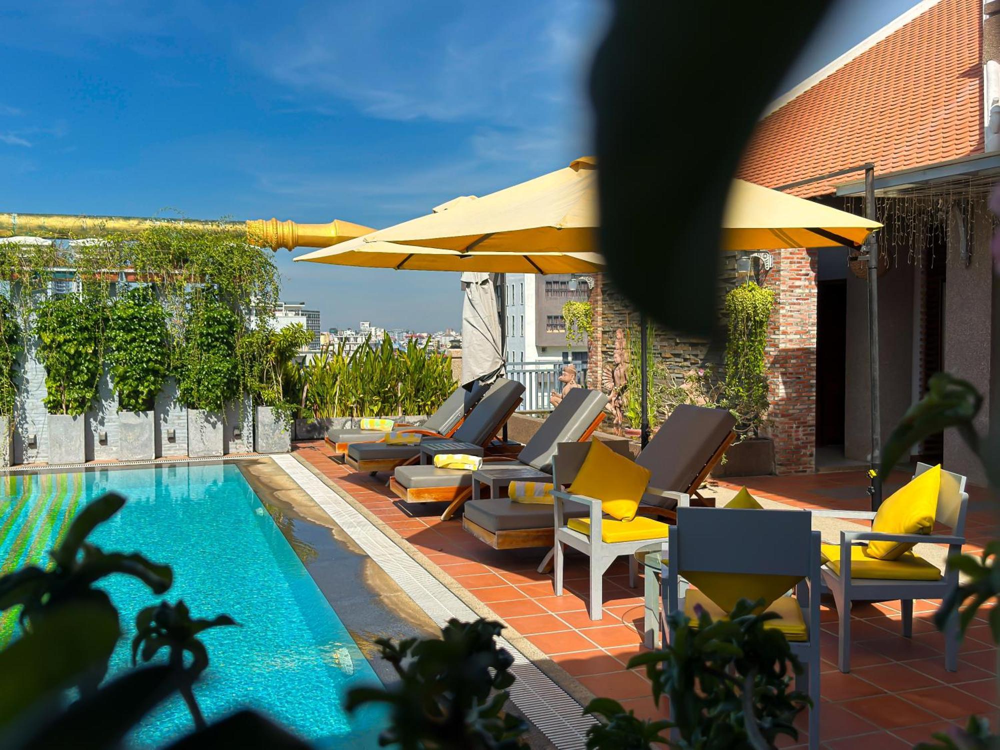 Jaya Suites Hotel بنوم بنه المظهر الخارجي الصورة
